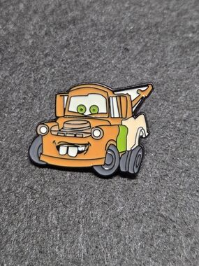 **Brown Cartoon Tow Truck Kids Toy Pin**